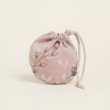 Beauty Home ΠΟΥΓΚΙ ΟΒΑΛ ΜΕ ΚΟΡΔΟΝΙ 13 x 14 cm ΣΑΠΙΟ ΜΗΛΟ BOTANIC ART