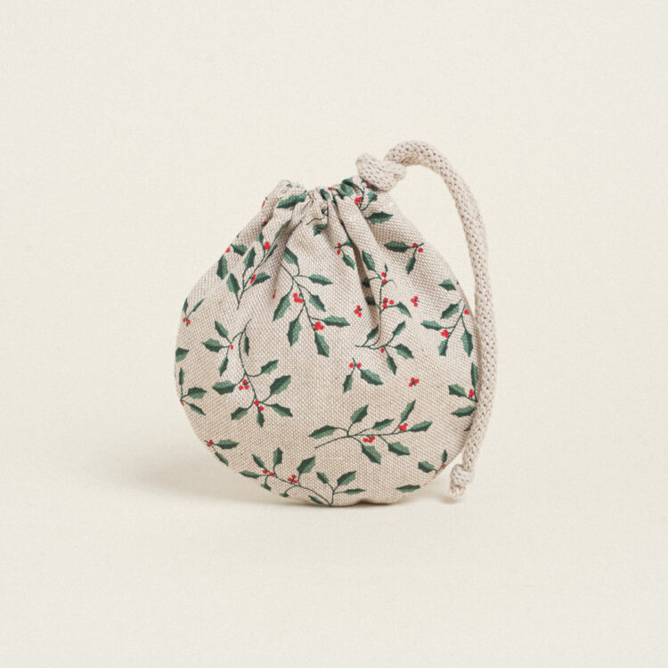 Beauty Home ΠΟΥΓΚΙ ΟΒΑΛ ΜΕ ΚΟΡΔΟΝΙ 13 x 14 cm MINI HOLLY BRANCH