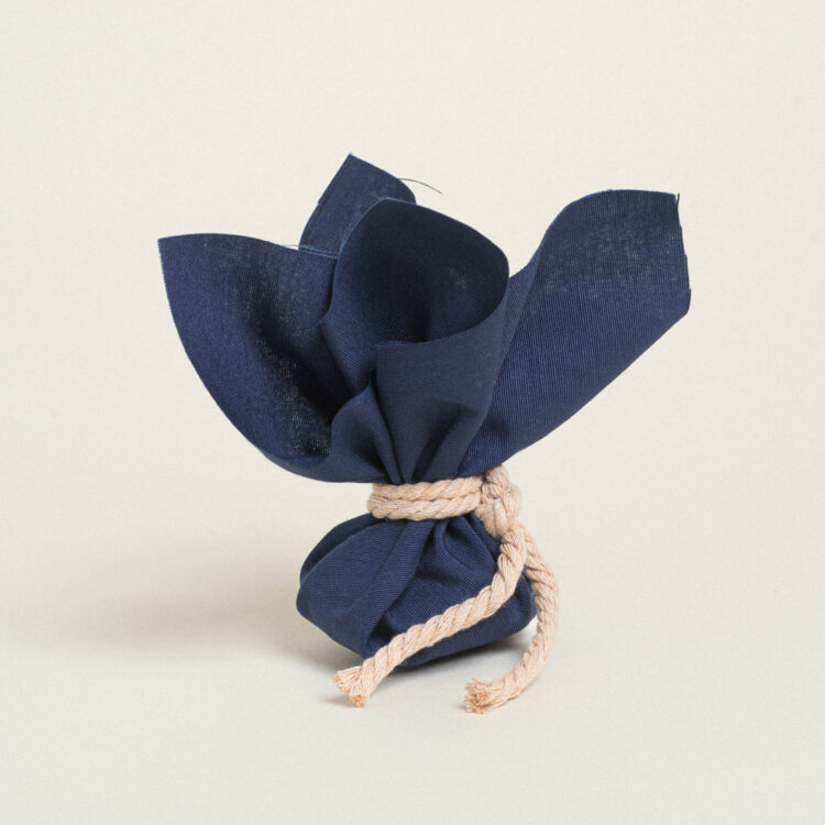 Beauty Home ΜΑΝΤΗΛΙ 27 x 27 cm ΣΚΟΥΡΟ ΜΠΛΕ