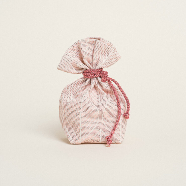 Beauty Home ΠΟΥΓΚΙ ΜΕ ΒΑΣΗ 8 x 12 cm ΖΑΚΑΡ ΦΥΛΛΟ ΡΕΤΡΟ LUREX ΣΑΠΙΟ ΜΗΛΟ