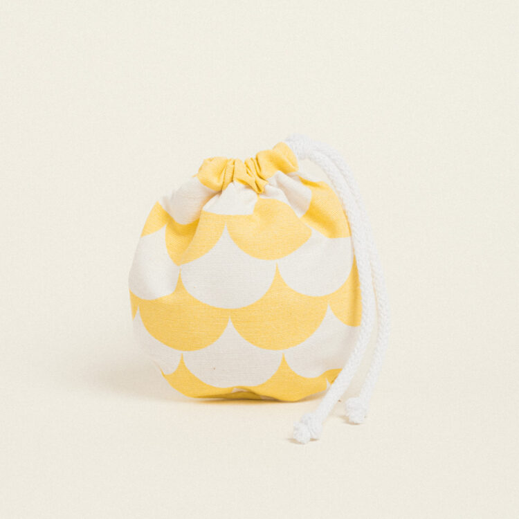 Beauty Home ΠΟΥΓΚΙ ΟΒΑΛ ΜΕ ΚΟΡΔΟΝΙ 13 x 14 cm ΓΟΡΓΟΝΕ ΚΙΤΡΙΝΟ