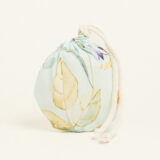 Beauty Home ΠΟΥΓΚΙ ΟΒΑΛ ΜΕ ΚΟΡΔΟΝΙ 13 x 14 cm ΠΟΠΛΙΝΑ ΑΝΘΗ ΣΕ ΒΕΡΑΜΑΝ ΦΟΝΤΟ