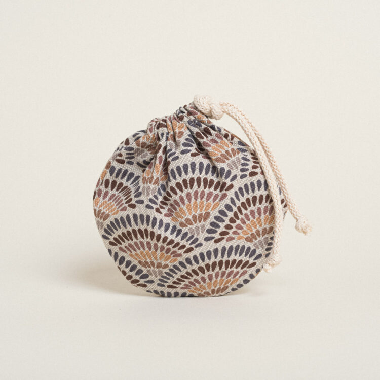 Beauty Home ΠΟΥΓΚΙ ΟΒΑΛ ΜΕ ΚΟΡΔΟΝΙ 13 x 14 cm  ΒΕΝΤΑΛΙΕΣ ΓΗΙΝΑ ΧΡΩΜΑΤΑ