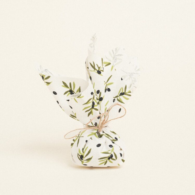 Beauty Home ΜΑΝΤΗΛΙ 27 x 27 cm  ΜΙΚΡΕΣ ΕΛΙΕΣ ΛΕΥΚΟ ΦΟΝΤΟ 140 CM