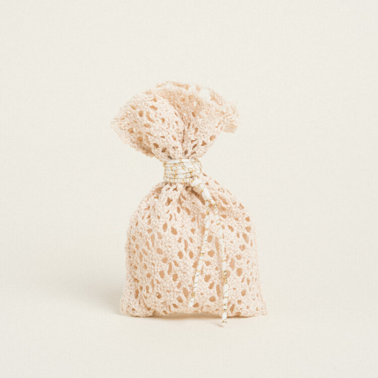 Beauty Home ΠΟΥΓΚΙ ΠΛΕΚΤΟ “ΚΥΚΛΑΜΙΝΟ” 12 x 17 cm