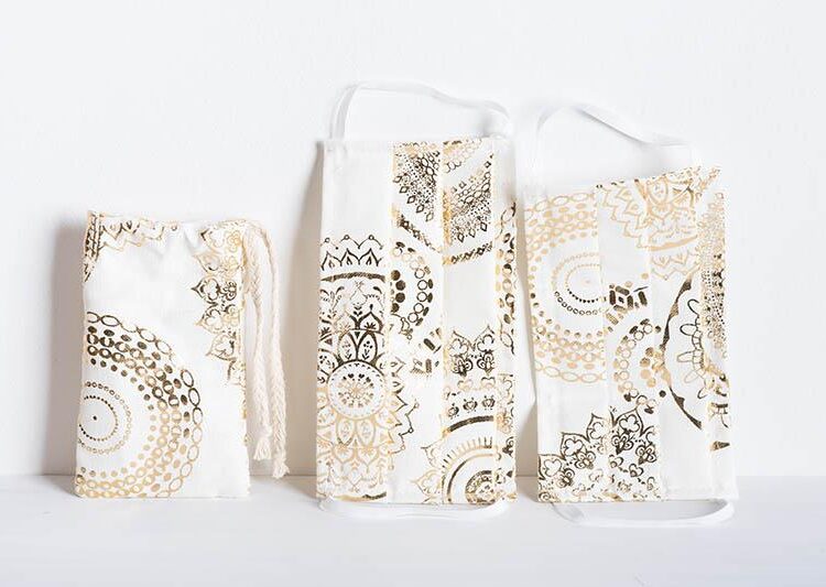 Beauty Home ΣΕΤ 2 ΥΦΑΣΜΑΤΙΝΕΣ ΜΑΣΚΕΣ ΜΕ ΘΗΚΗ